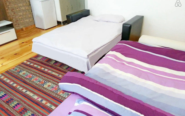 Sunflower Apartments