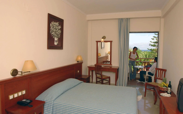 Cactus Beach Hotel