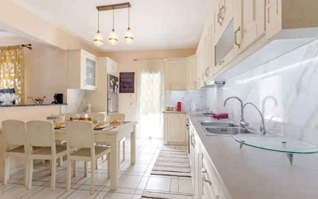 Villa Armeni by Corfuescapes