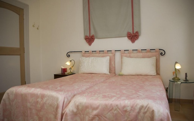 Villa Toscana – Guest Rooms – Whitianga