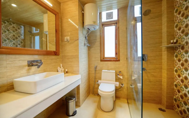 Clarks Inn Suites Manali
