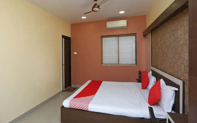 OYO 987 Hotel Pawan Putra