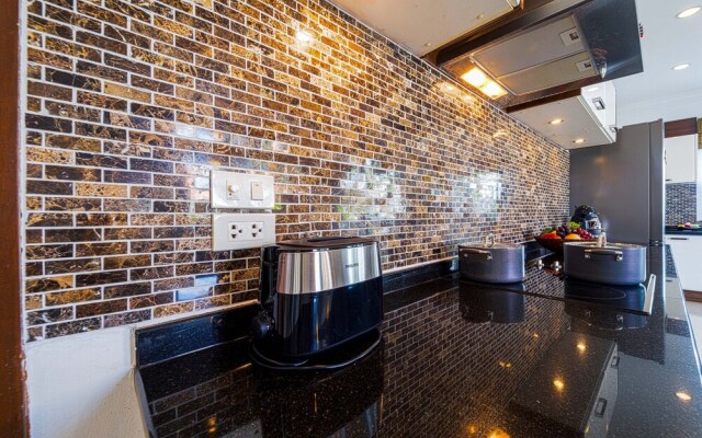 Luxurious 5-Bed Private Pool Villa - PV5