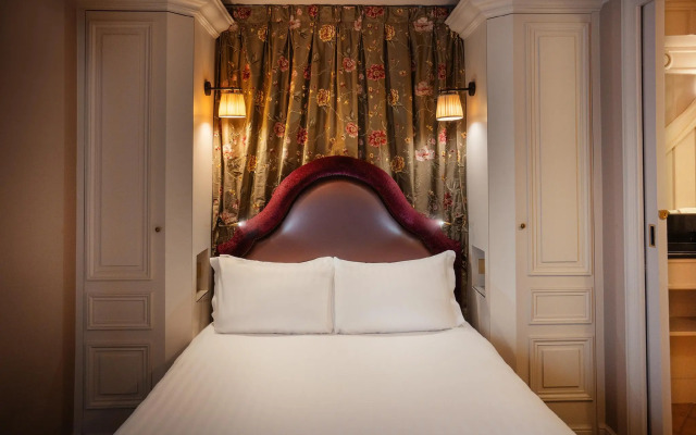 Hotel Odéon Saint Germain