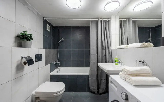 Luxury 5-bedrooms apart in Prague