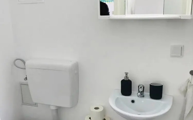 Living at Klassvilla - Quarter No. 6