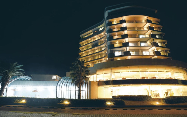 The Gran Resort Elegante Awajishima