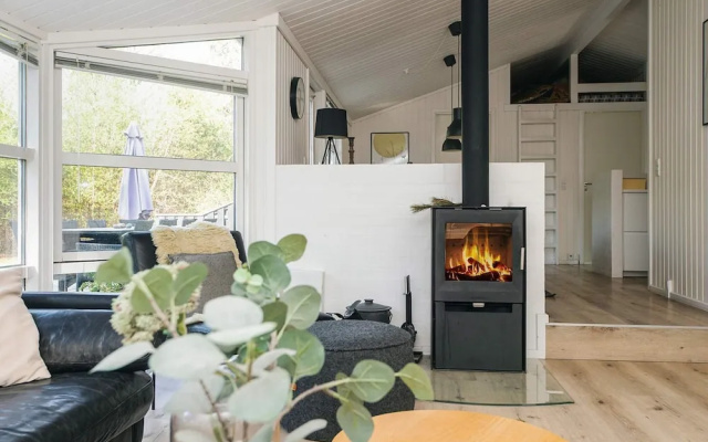 10 Person Holiday Home in Jerup-by Traum