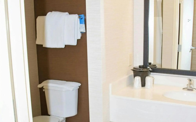 Fairfield Inn & Suites by Marriott Butler