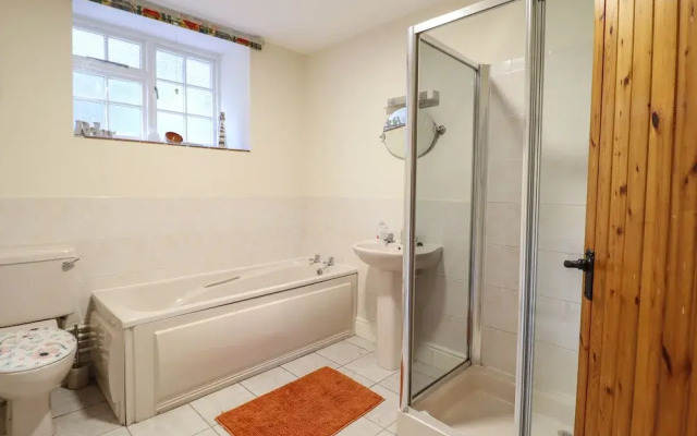 Farchynys Court Cottage