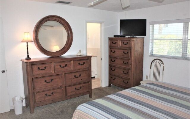 Jamaica Royale 088 - 2 Br Condo