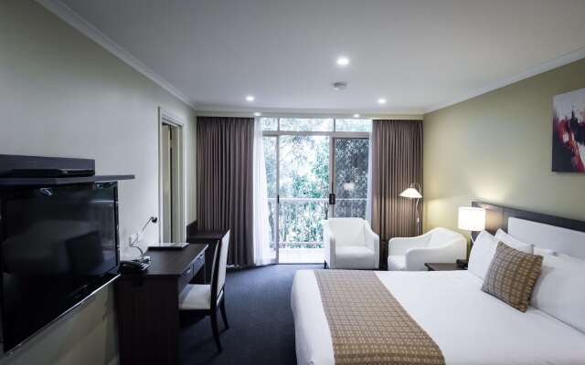 Best Western Airport Motel and Convention Centre