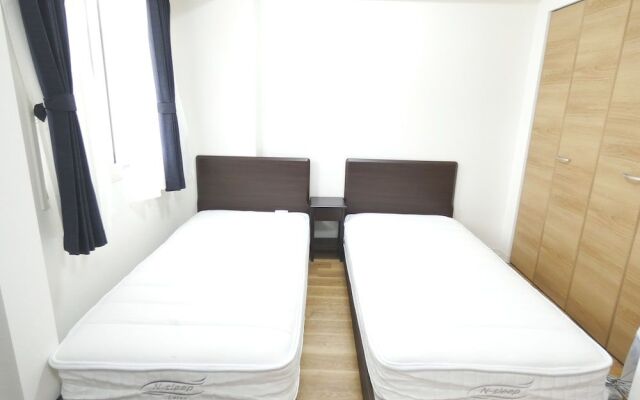 Alpha Square Minami 6 Jo 406