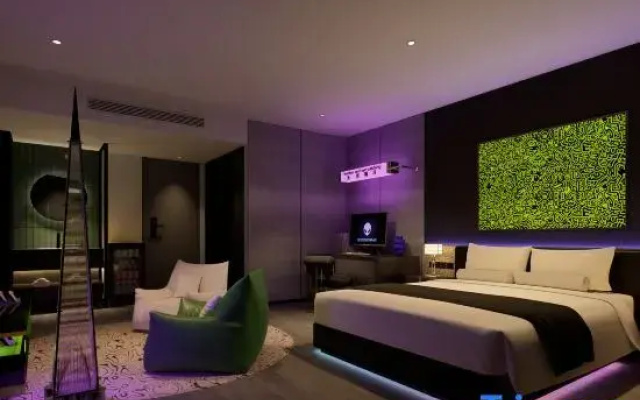 Waod Super E-Sports Hotel (Wuhan Guanggu Plaza)