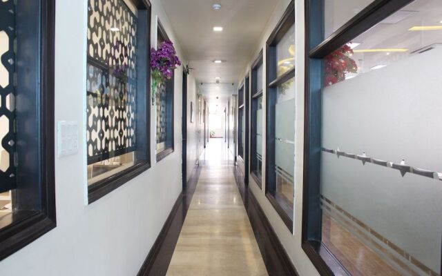 Hotel Madhushrie