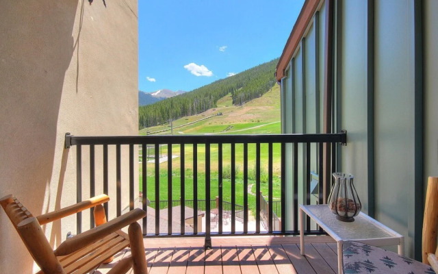 Newly Remodeled Ski-In Ski-Out Right By The Lift - FP304 by RedAwning