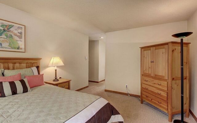 1638 Quicksilver - 3 Br Condo