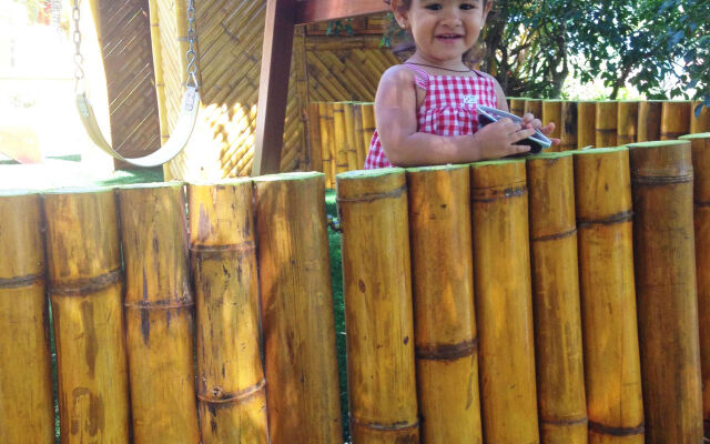 Nativa Bambu Ecolodge