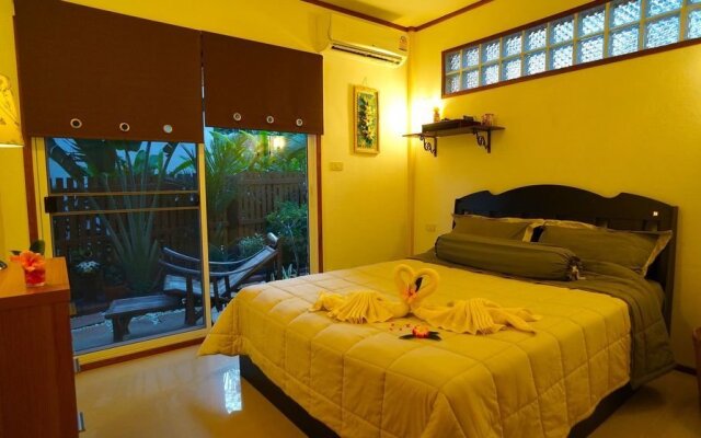 Villa Ayutthaya @ Golden Pool Villas