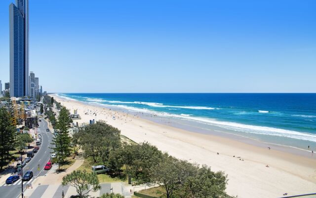 Absolute Beachfront - Central Surfers Paradise