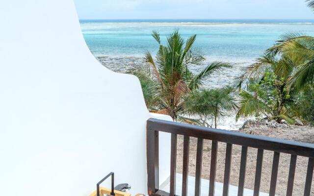 Le Mersenne Zanzibar, Autograph Collection