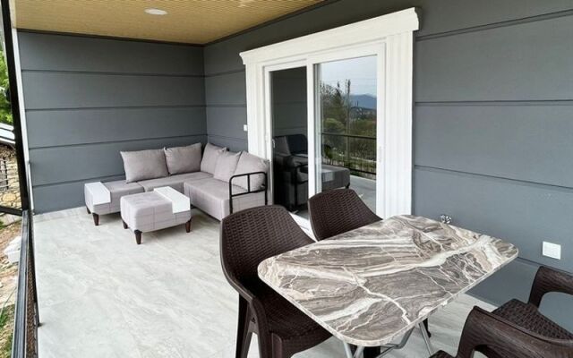 Begonvil Koy Evi
