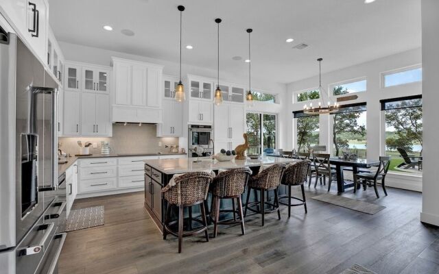 Whispering Waters 4 Bedroom Home