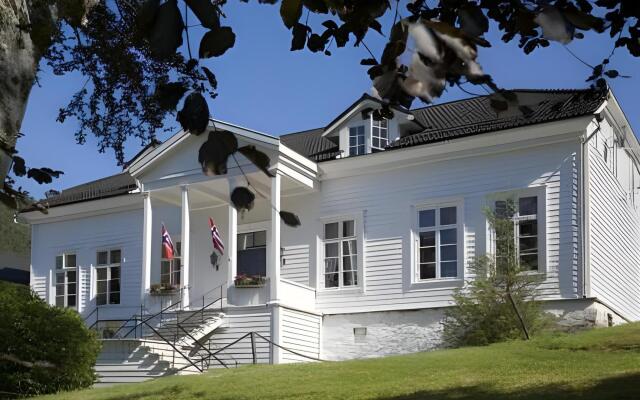 FjordSlottet Hotell