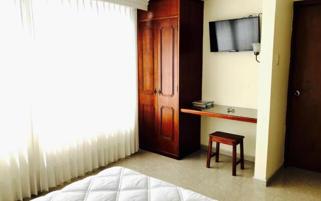 Hotel Azuay