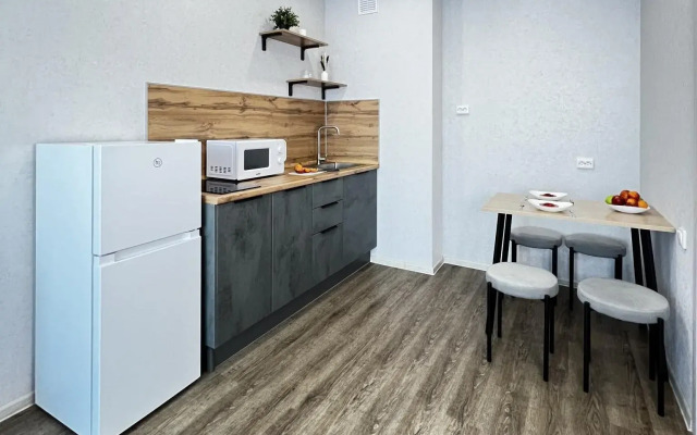 Apartments on Yasny Bereg 3 street
