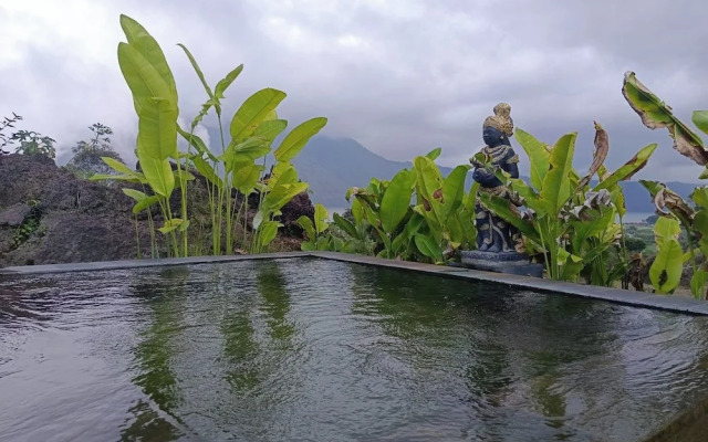 Onion Garden And Natural Hotspring