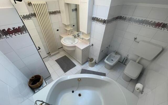 Riviera 1931 Casa Mansarda