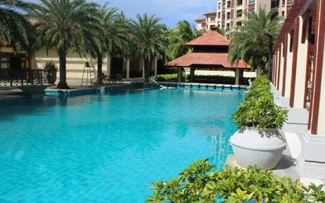 Lingshui Ocean Heart Hotel (Clear Water Bay)