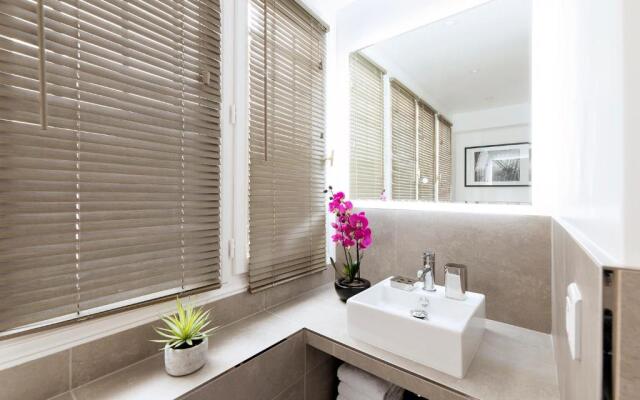 LivinParis - Luxury 4 Bedrooms Le Marais I