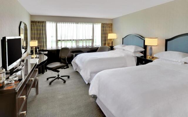 Sheraton Montreal Airport Hotel
