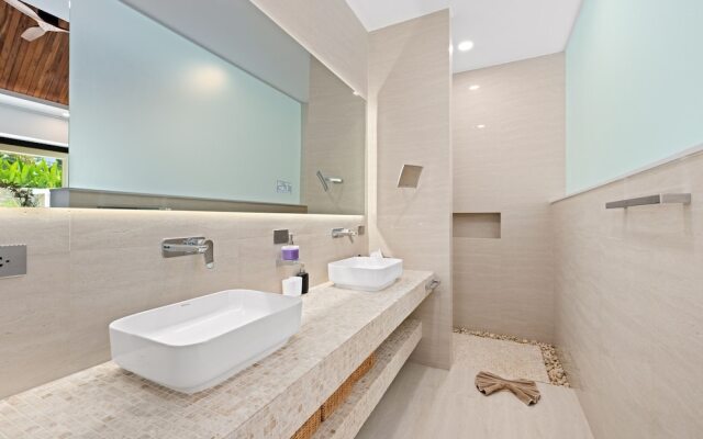 Luxury Balinese Private Pool Villa-KBR12