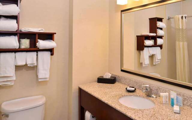 Wingate by Wyndham Steubenville