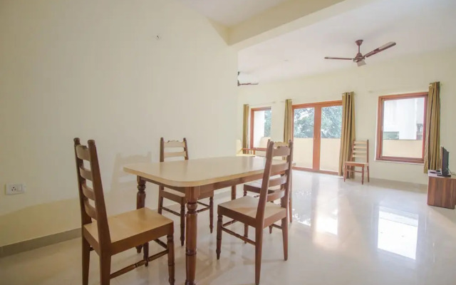 OYO 18720 Home Alluring 3BHK Dona Paula