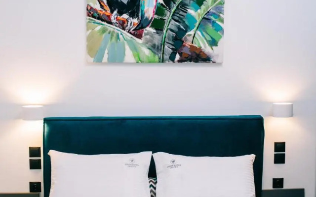 Volos Suites Center