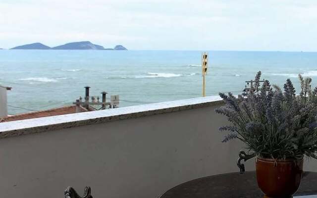 Pousada Caravelas Lusitanas by OYO Rooms