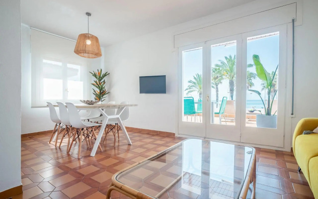 Beach House Cambrils