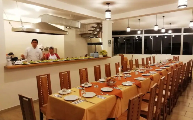 Hostal Wachuma B&B