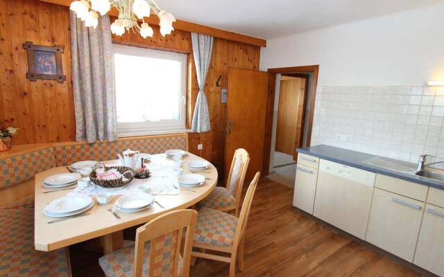 Cozy Holiday Home in Maishofen Near Ski Area