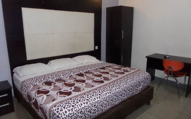 Alluring View Hotel