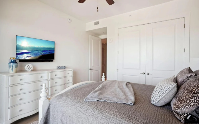 The Harbor Condo 305 - Premier