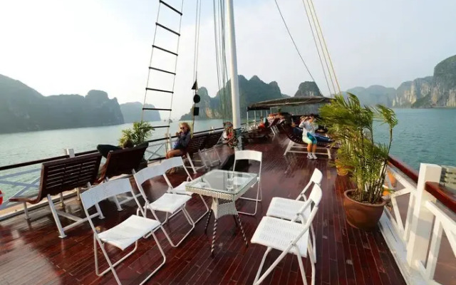 Imperial Legend Cruise Ha Long