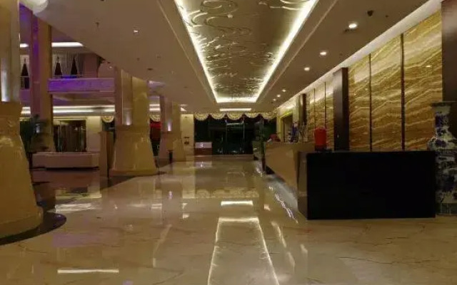 Fuquan Grand Hotel