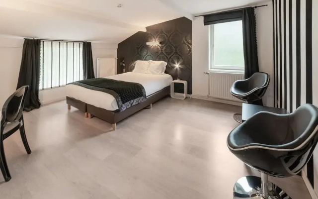 Spacious Villa Near Barvaux