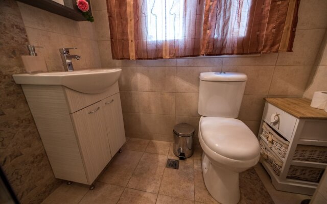 Bougainvillea Garden Retreat, Fully Equipped