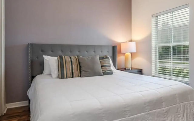 Remodeled Gem - Comfort and Location